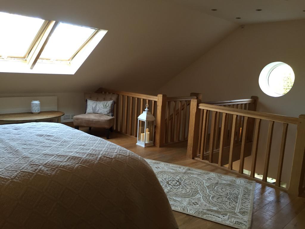 The Apple Shed Villa Farmborough Bagian luar foto